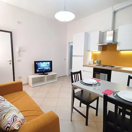 Bilocale Tra E Riccione Appartement *